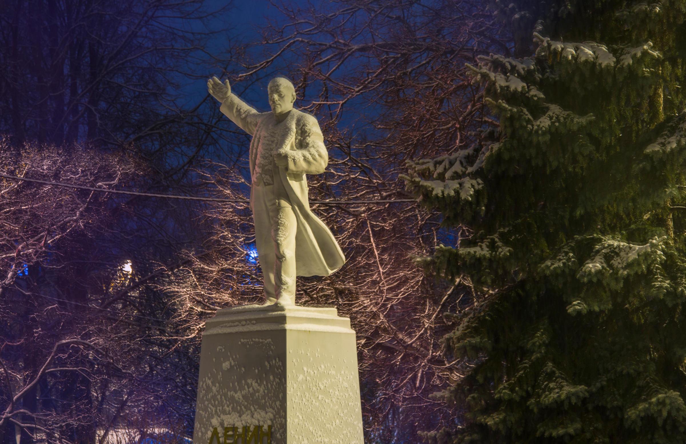 Памятник Ленину в Королёве